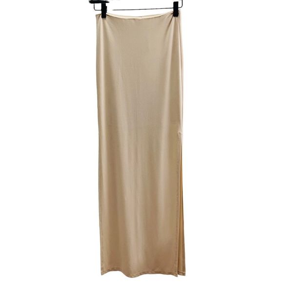 NWT Alice & Olivia | Air Nude Maxi Skirt - Picture 5 of 15